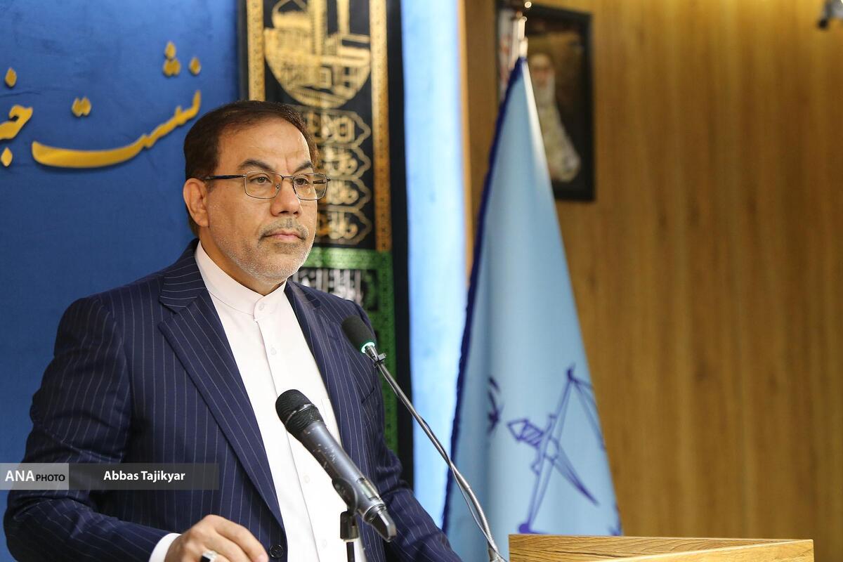 اصلاح قانون تسهیل وکالت باید در دستور کار مجلس قرار بگیرد نمره قبولی برخی وکلای جدید ۴ از ۲۰ است!