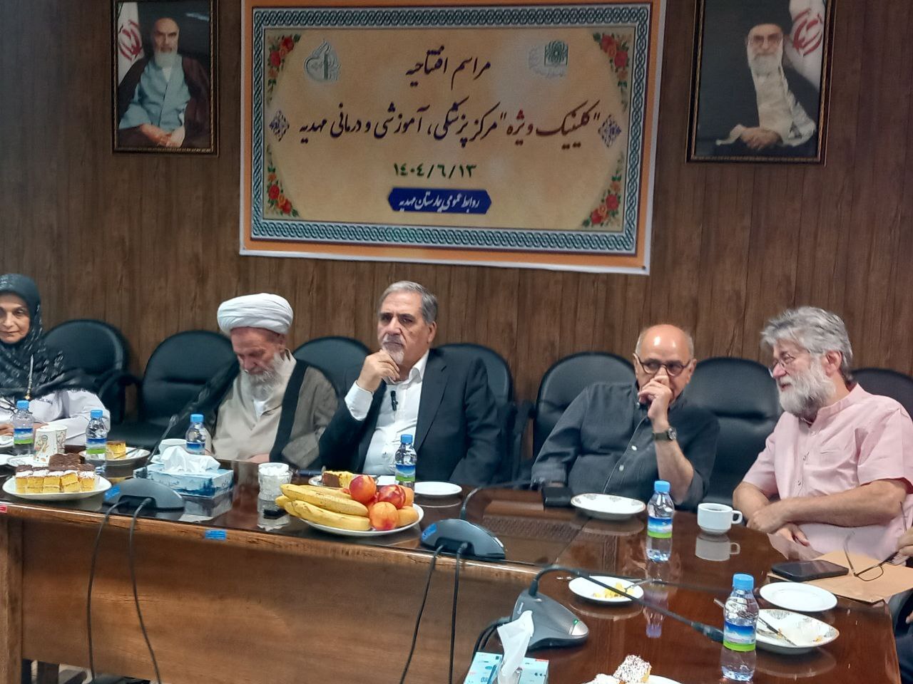 افتتاح کلینیک ویژه بیمارستان مهدیه با حضور مسئولان دانشگاه، دولت و خیرین