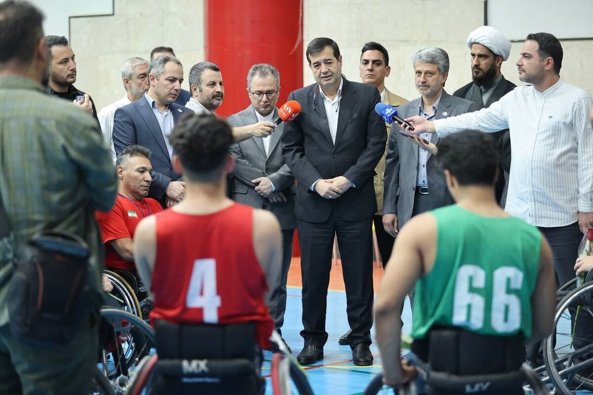 دنیامالی:اجازه نمی‌دهیم فردی با ده‌ها میلیارد بودجه پاسخگو نباشد  استقلال در مشهد و تراکتور در تبریز میزبانی می‌کنند
