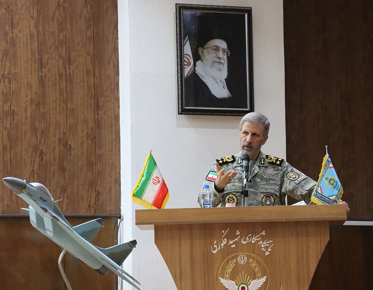 فرمانده کل ارتش: در جنگ ۱۲ روزه با عصاره تکنولوژی غرب و ناتو جنگیدیم همواره باید برای جنگیدن آماده بود