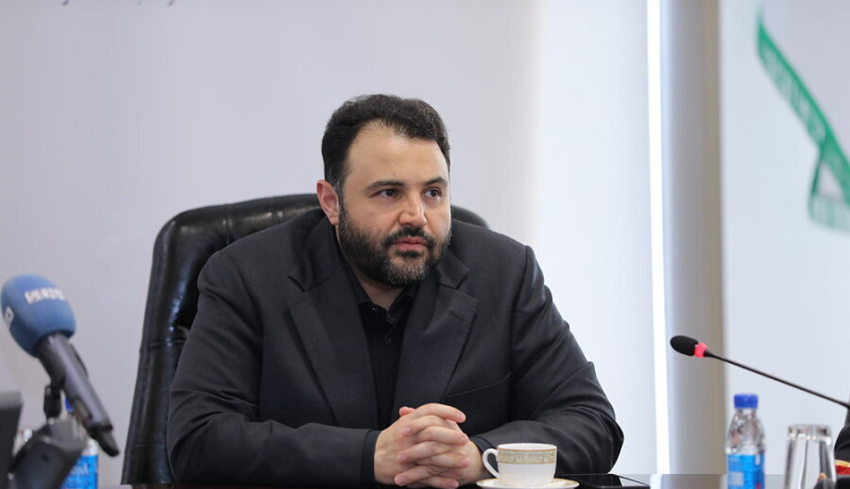 احمدی: ۲ بازیکن در سطح جهانی برای پرسپولیس با نظر مستقیم بانک شهر جذب میشوند با طارمی هم حرف زدیم+فیلم