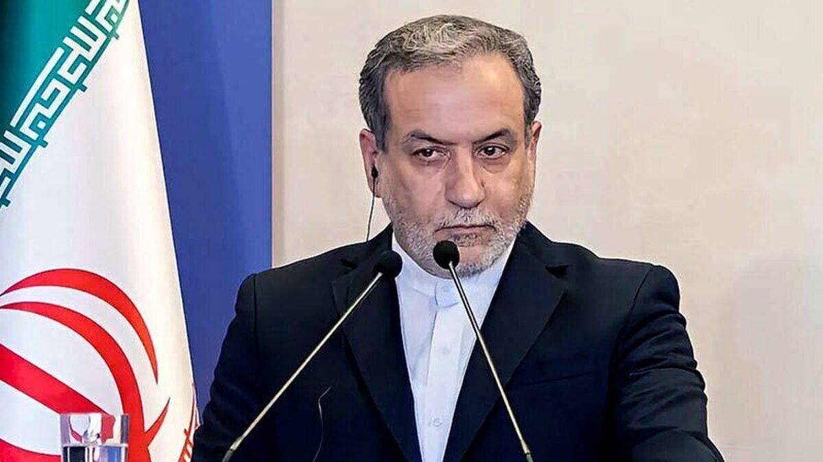 عراقچی: مذاکرات رفع تحریمها متوقف نشده است چارچوب جدید همکاری با آژانس در دست طراحی