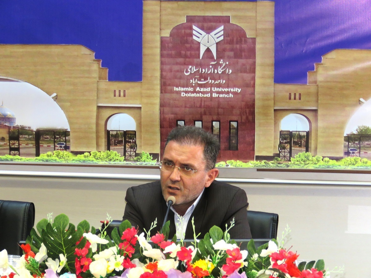 رشد ۳ پلهای دانشگاه آزاد دولتآباد در ارزیابی سال ۱۴۰۳