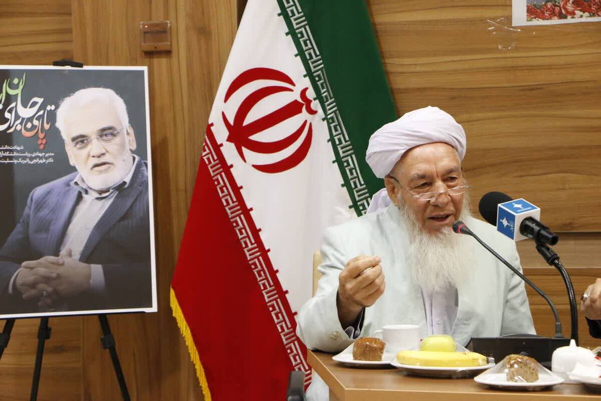 هفته وحدت؛ ابتکار تاریخی امام خمینی(ره) برای خنثیسازی نقشههای دشمنان اسلامی