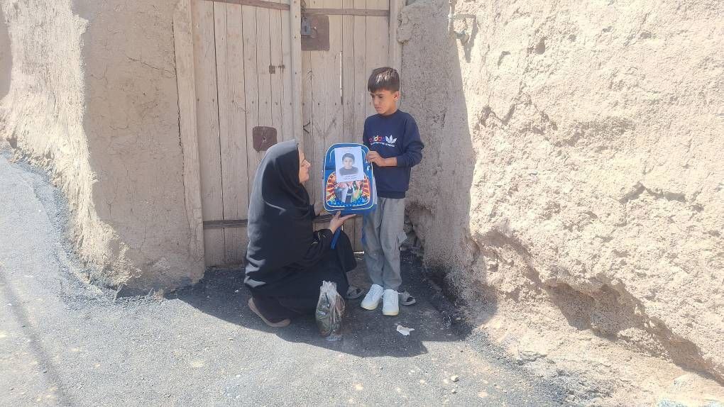 پویش «کوله پر از مهر»؛ حمایت از دانشآموزان محروم در آستانه آغاز سال تحصیلی+ فیلم پویش «کوله پر از مهر»؛ حمایت از دانشآموزان محروم در آستانه آغاز سال تحصیلی+ فیلم