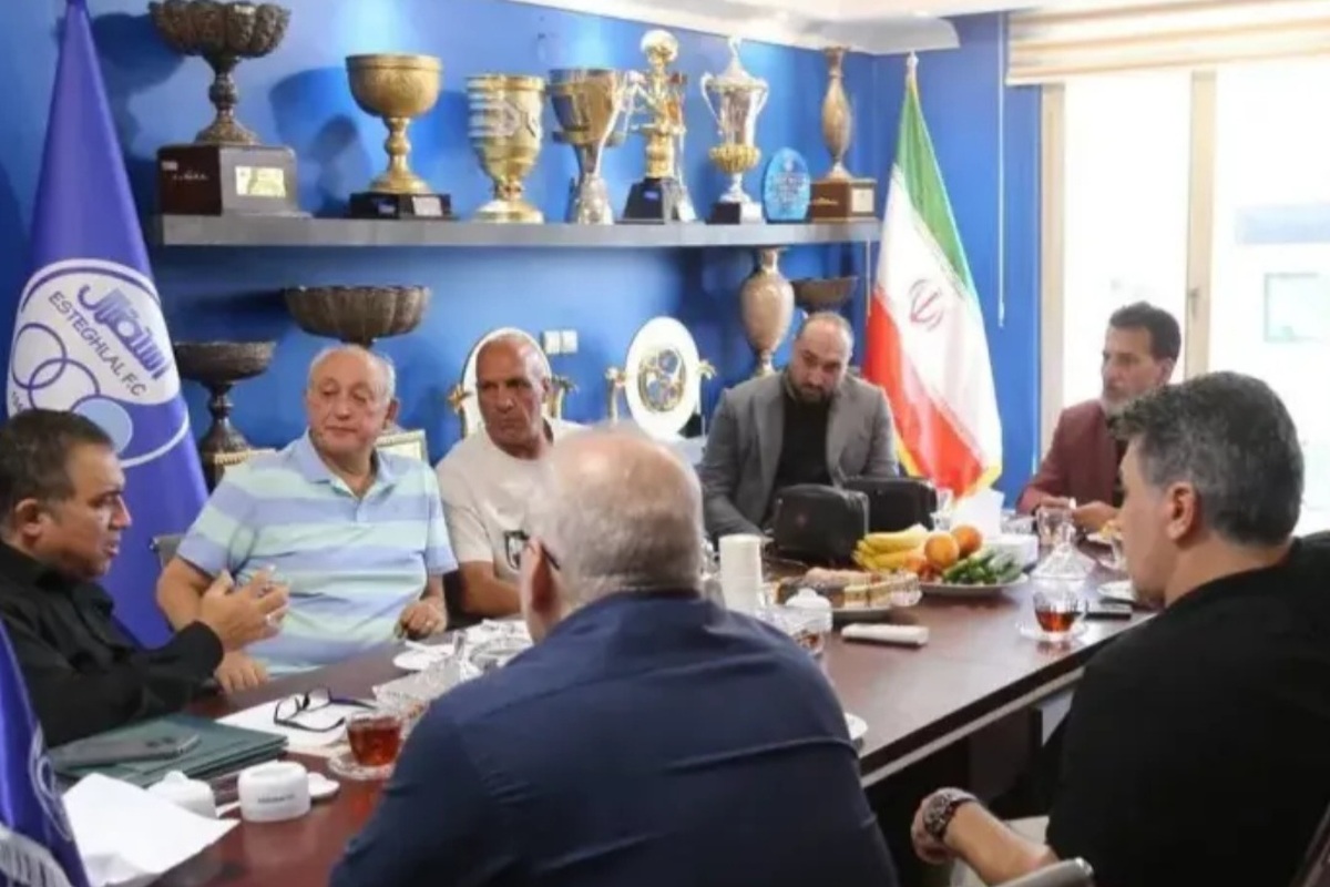 بیانی: استقلال می‌تواند ذوب آهن را شکست دهد  سیما می‌خواهد با سخنگویی در این باشگاه نماینده شورای شهر شود