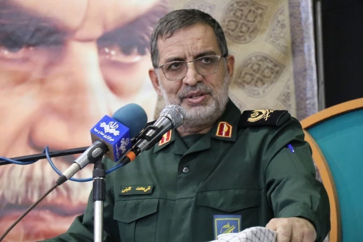 سردار نائینی: دانشگاهها کانون اصلی مقابله با جنگ نرم دشمن هستند