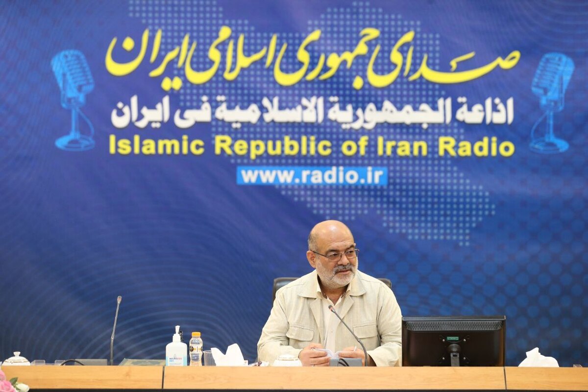 برنامه‌های رادیو برای «ایران جان» در اصفهان