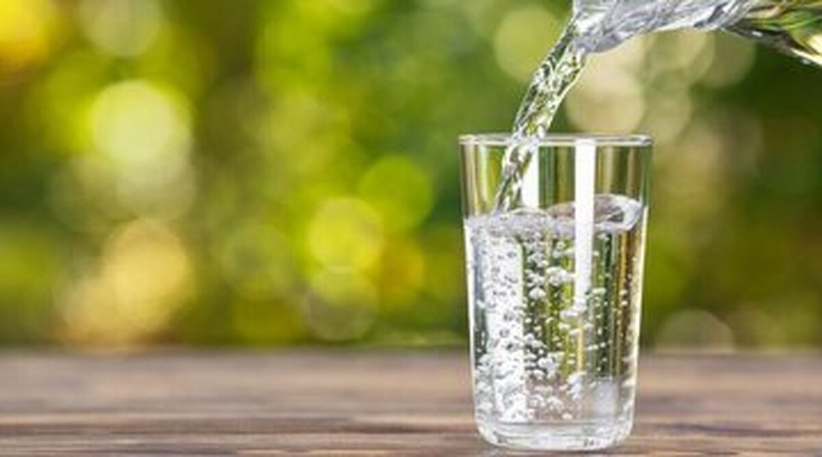 آب، بهترین نوشیدنی برای بدن است