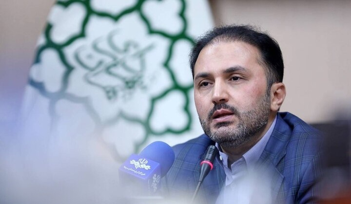 انتقال اشجار به پادگان نیروی زمینی سپاه  خشک شدن درختان نتیجه اهمال پادگان است