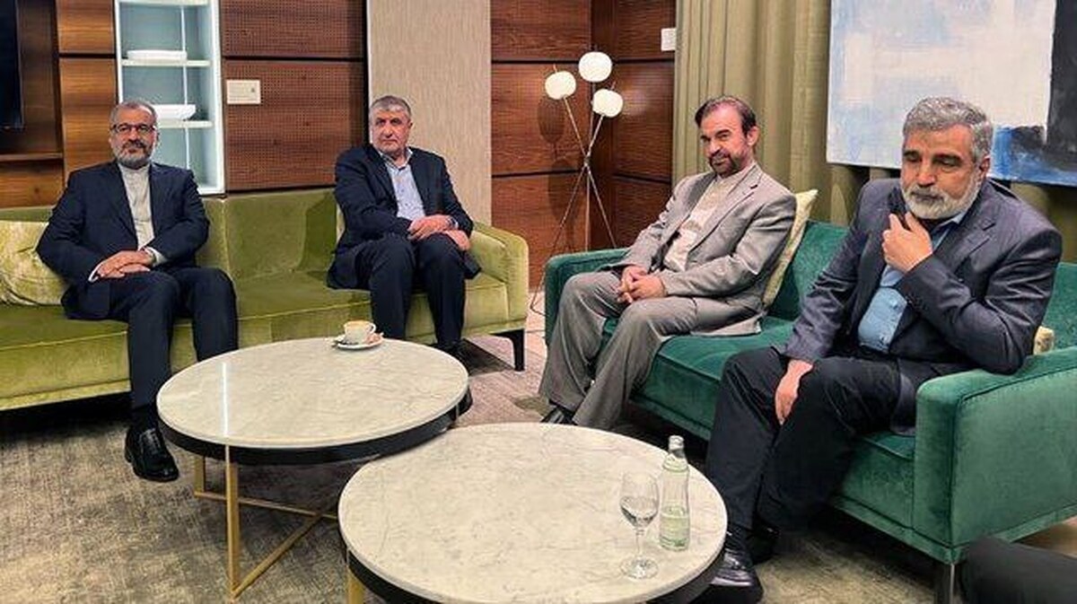 هیأت هستهای ایران وارد وین شد کمالوندی: بهرغم سنگاندازی آمریکا، برای تصویب قطعنامه پیشنهادی ایران تلاش میکنیم