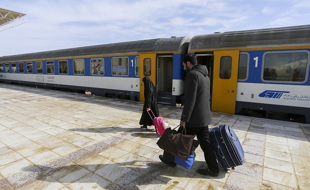 پیشفروش بلیت قطارهای مسافری مهرماه از امروز آغاز شد