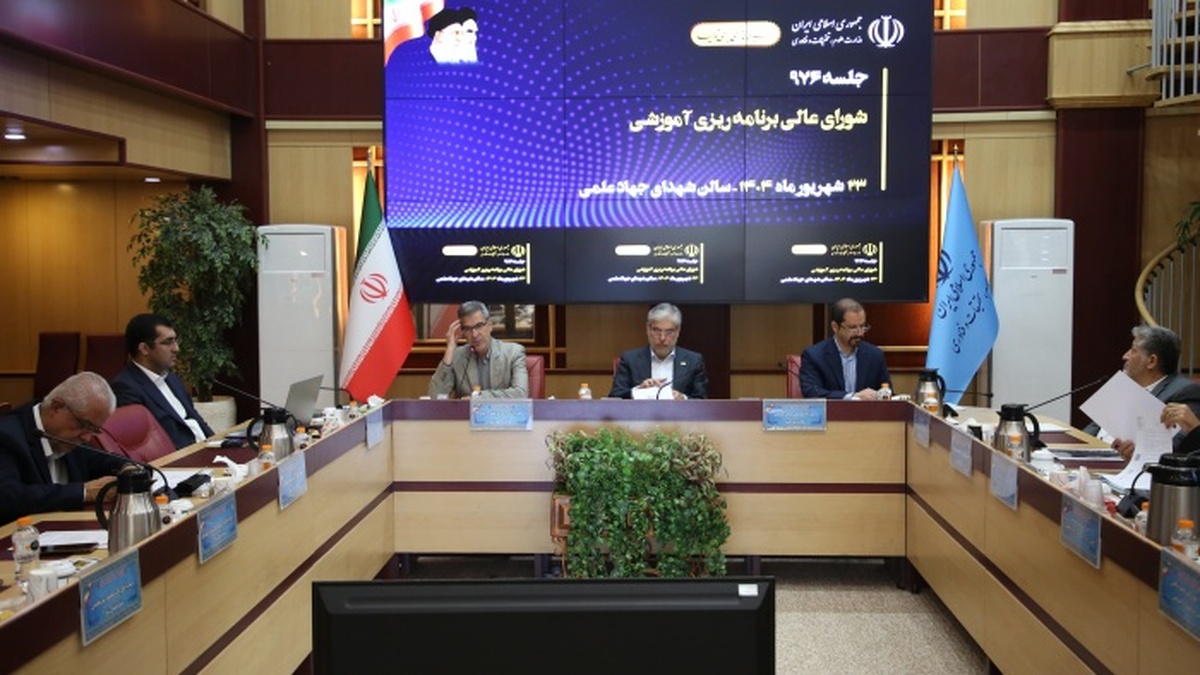وزیر علوم: سنوات تحصیلی دانشجویان بازنگری میشود
