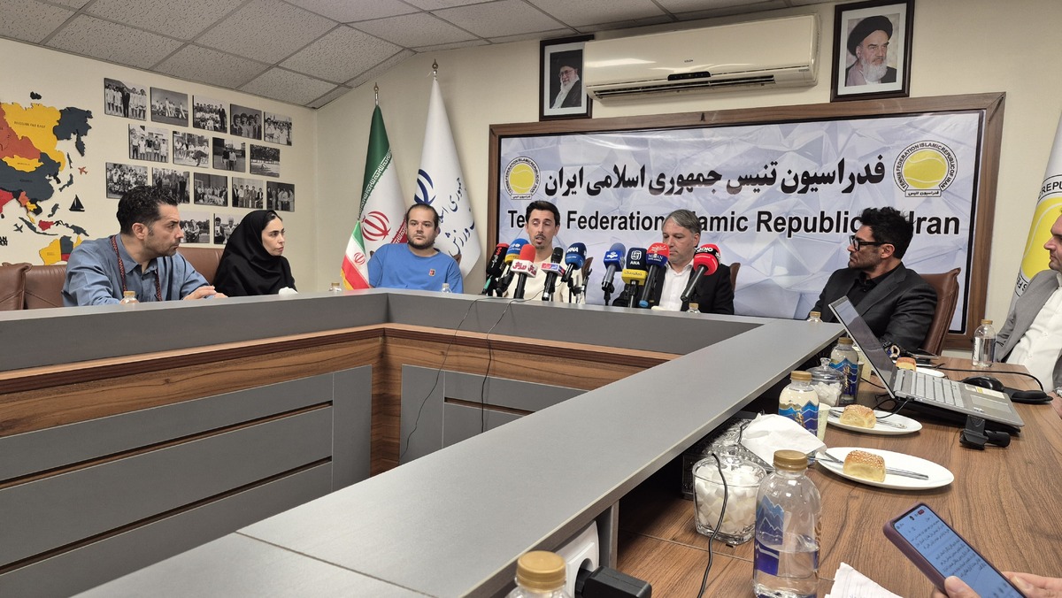 سرمربی تیم ملی پدل: بابت همکاری خود با ایران خوشحال هستم گلزار: تیم های آسیایی به بازیکنان اسپانیایی امارات اعتراض کرده اند
