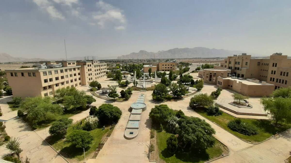 صعود ۶ پله‌ای دانشگاه آزاد شهرضا در ارزیابی کشوری