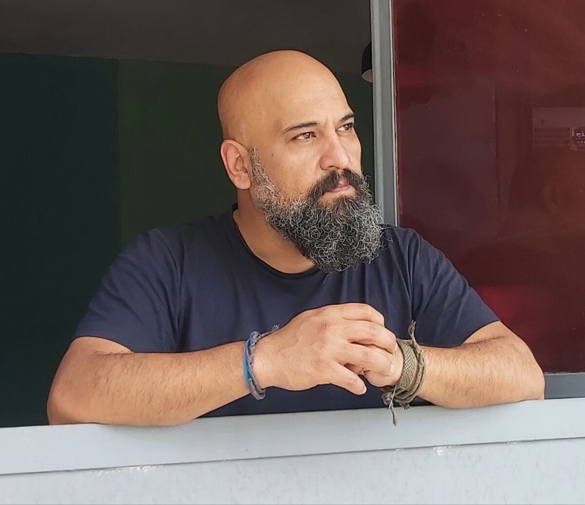 نمایش «به کفشات نگاه کن!» مهمان تماشاخانه لبخند می‌شود