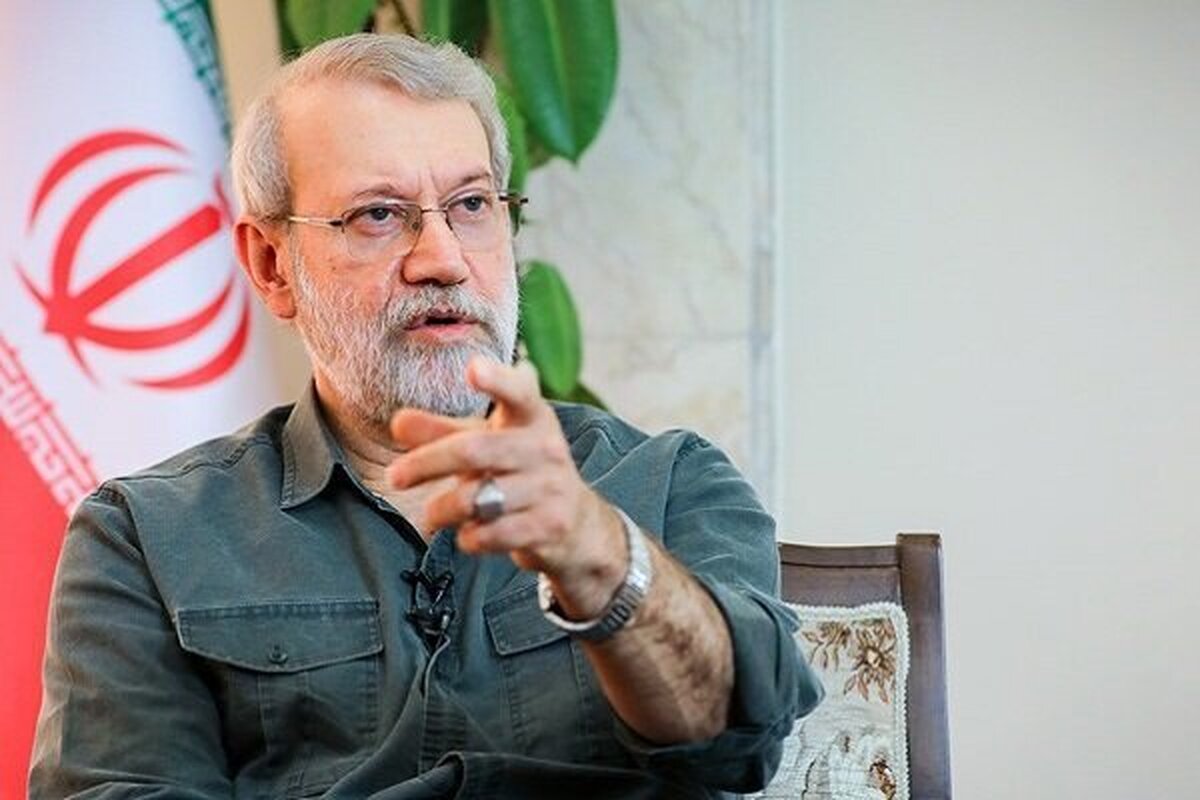 لاریجانی: آمریکاییها حق دارند خودکشی کنند!
