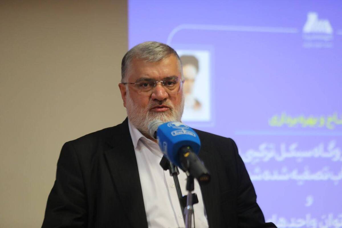 معتمدیان: توسعه نیروگاههای تجدیدپذیر و حرارتی، امنیت برق تهران را تضمین میکند