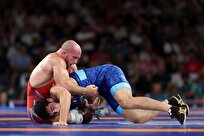 کشتی قهرمانی جهان| آذرپیرا برای طلا ۸ ثانیه کم آورد/ بازگشت طلایی اسنایدر