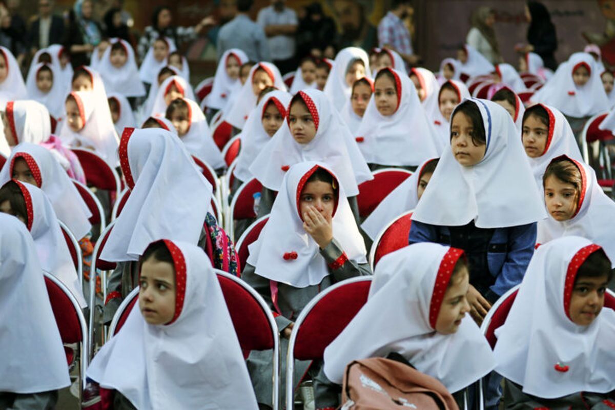 سال تحصیلی جدید ۳۱ شهریور آغاز می‌شود  جشن اول مهر، رویدادی تربیتی است نه اداری
