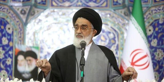 آغاز خطبه‌های نماز جمعه در استان‌ها