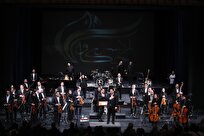 قطعات جهانبخش پازوکی در تالار وحدت اجرا شد؛ اجرای نوجوان  ۱۵ ساله روی صحنه+فیلم