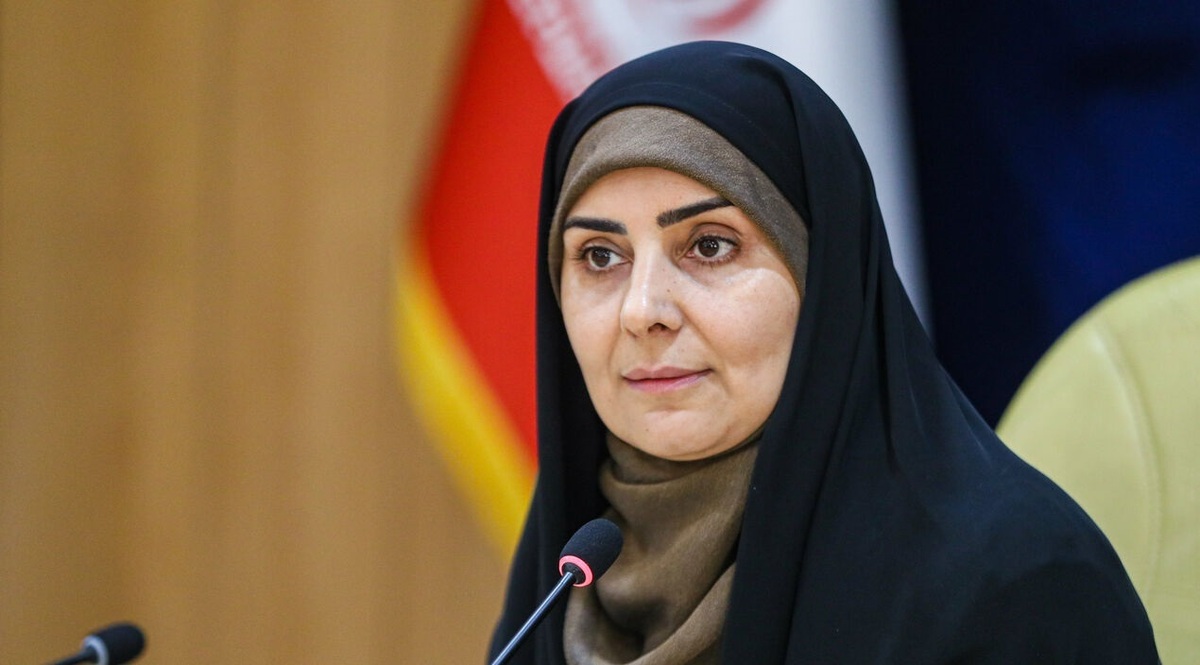 وزیر راه: افزایش ۲۰ درصدی حمل‌ونقل ریلی در جابه‌جایی زائران اربعین ۱۴۰۴  مجوز واردات دو هزار و تولید ۱۴۰۰ دستگاه اتوبوس صادر شد