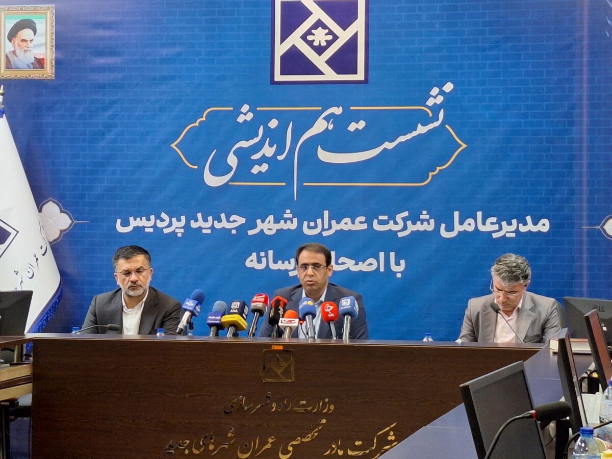 افتتاح ۲۳۵۷ واحد مسکن مهر پردیس؛ باقیمانده پروژه‌ها ۸۳۸۹ واحد  پیشرفت پروژه‌های سنواتی و تهاتر بدهی پیمانکاران با املاک