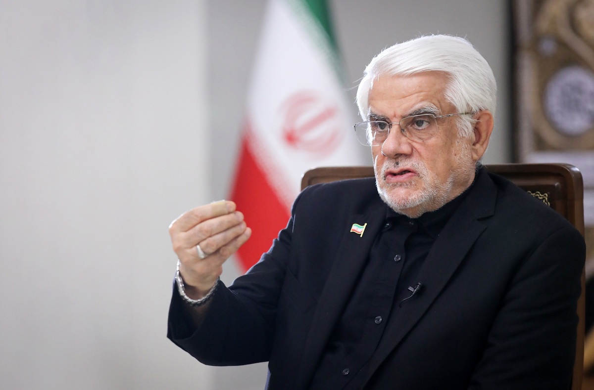 عارف: وظیفه ما تأمین معیشت کادر درمان است جنگطلب نیستیم اما راهبردمان دفاع محکم است