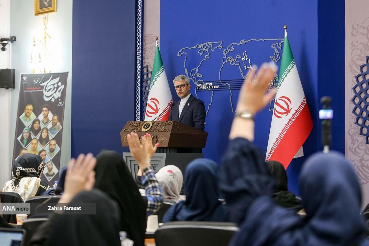 بقایی: تسلیم نمی‌شویم اما دیپلماسی تعطیل‌بردار نیست تصمیم برای تمدید مکانیسم ماشه با شورای امنیت است +فیلم