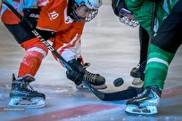 برگزاری همزمان دو مسابقه هاکی در دو پیست استاندارد المپیکی