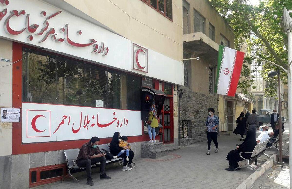 هلال‌احمر داروهای تک‌نسخه‌اى را به خانه بیماران می‌رساند  ١٢ استان زیر پوشش توزیع داروهای تک‌نسخه‌اى