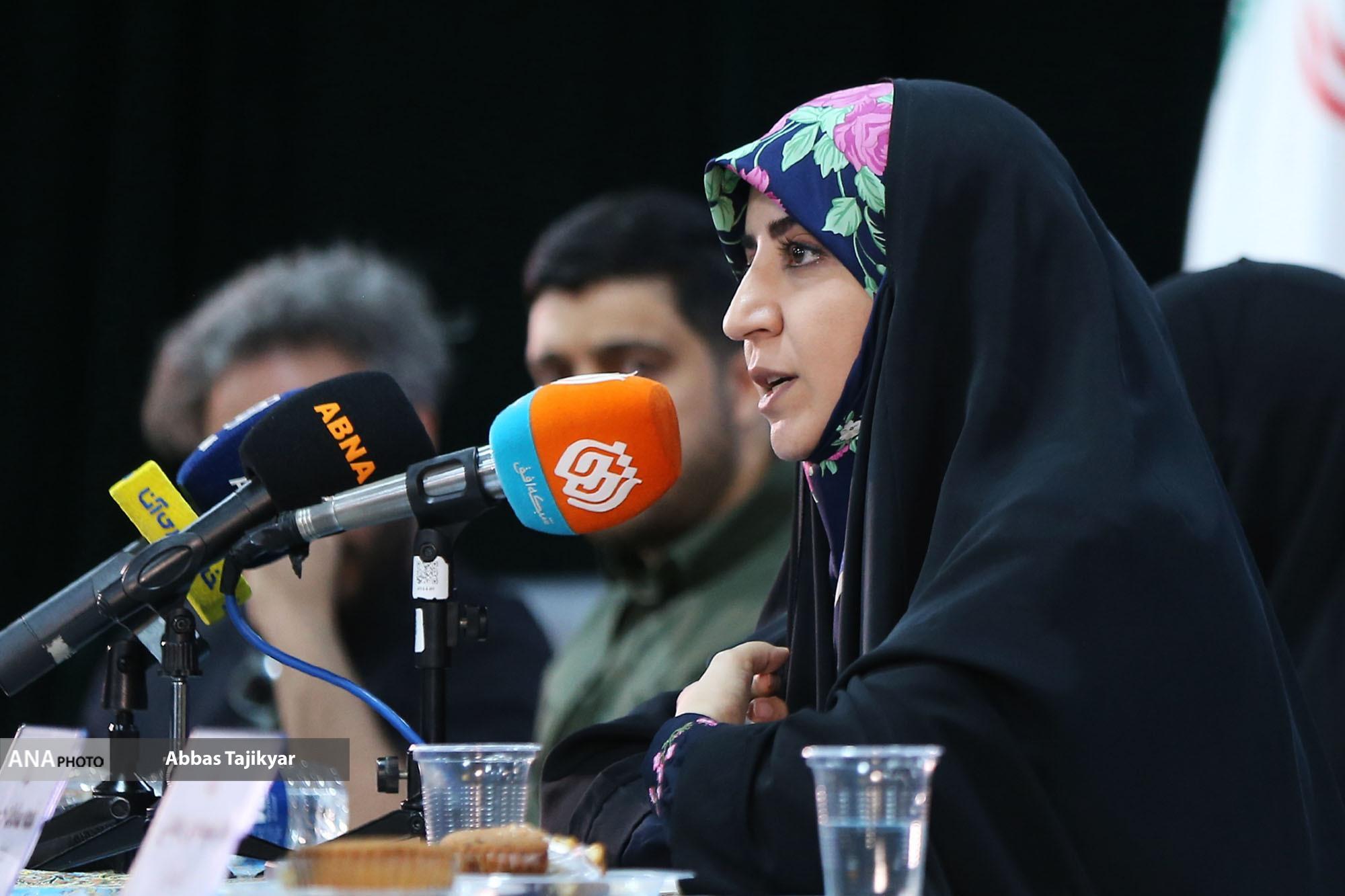 نخواستیم برای دیدهشدن اشک خانواده شهدا را در بیاوریم/ «ملازمان حرم» و تحقق رسالت زینبی نخواستیم برای دیدهشدن اشک خانواده شهدا را در بیاوریم/ «ملازمان حرم» و تحقق رسالت زینبی