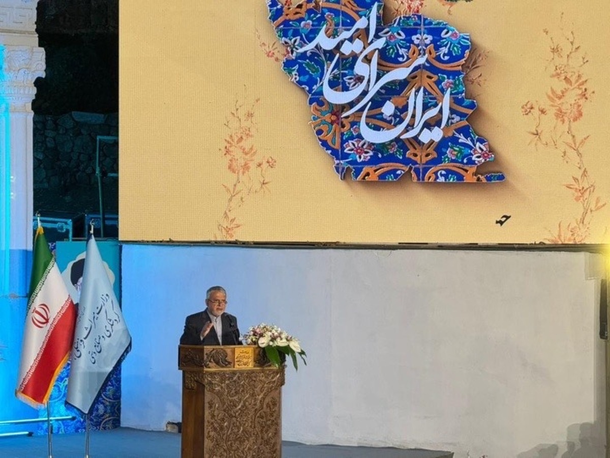 صالحیامیری: فرشچیان خورشید فروزان فرهنگ ایران است ایران شناسنامه و حیثیت ملت ماست