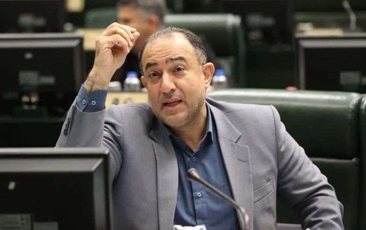 فاطمی: کمیسیون اجتماعی پیگیر انعقاد قرارداد مستقیم با نیروهای شرکتی است