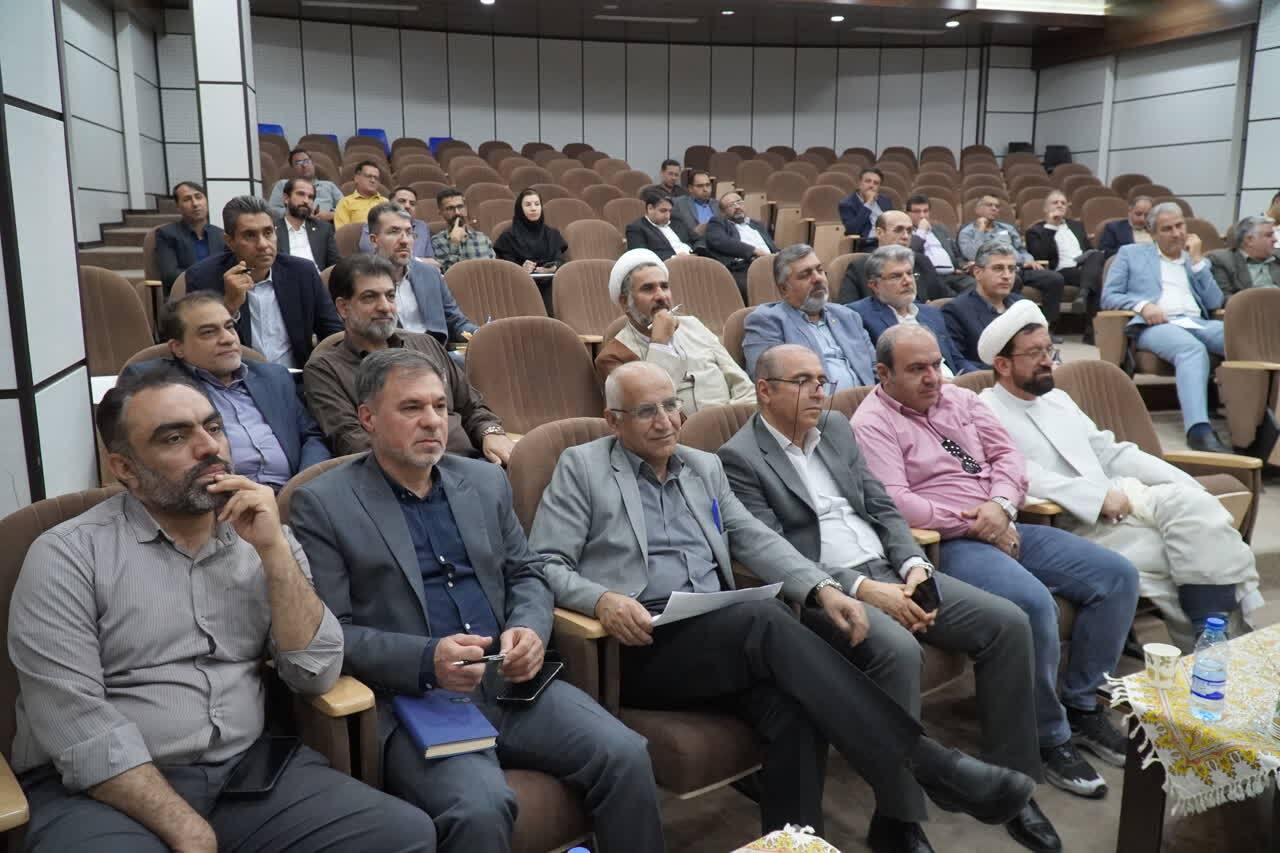 قائدی: کرسیهای آزاداندیشی و مهدویت در دانشگاه آزاد فارس ادامه مییابد قائدی: کرسیهای آزاداندیشی و مهدویت در دانشگاه آزاد فارس ادامه مییابد