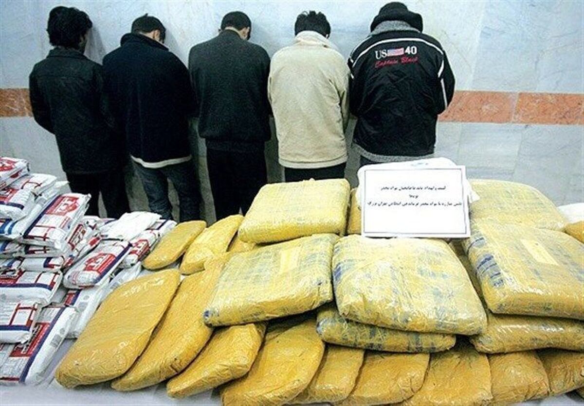 متلاشی شدن باند مواد مخدر در کرمان؛ ۱۳۳ کیلوگرم تریاک و حشیش کشف شد