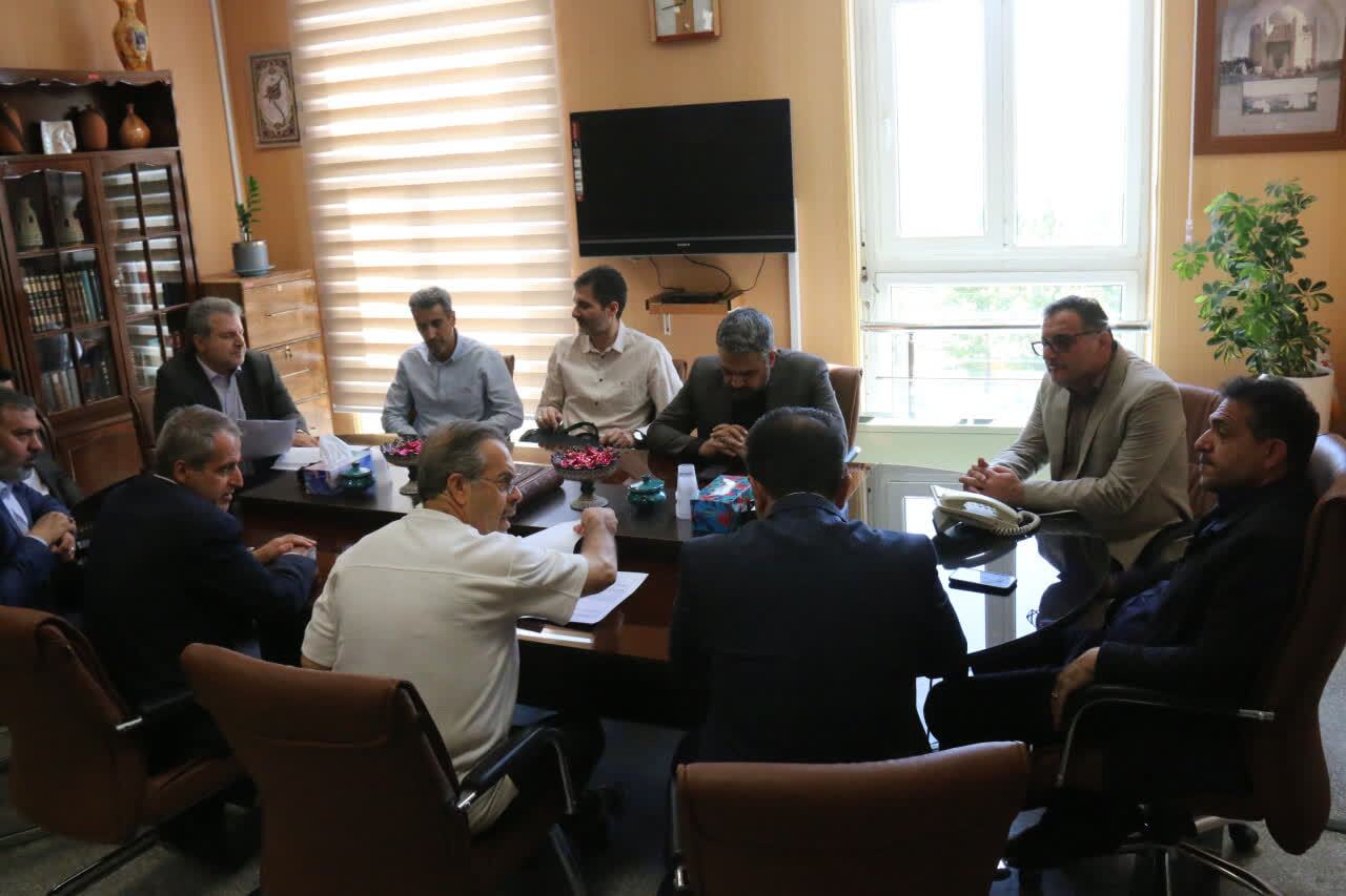 مسیر ۱۱۵۰۰ دانشجو نیازمند هموارسازی؛ از جاده تا زیرساخت مسیر ۱۱۵۰۰ دانشجو نیازمند هموارسازی؛ از جاده تا زیرساخت