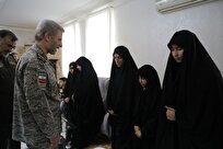 امیر سرلشکر حاتمی در دیدار با خانواده معظم شهدای ارتش: ملت ایران با انسجام و مقاومت، توطئه‌های دشمن را در هم شکست