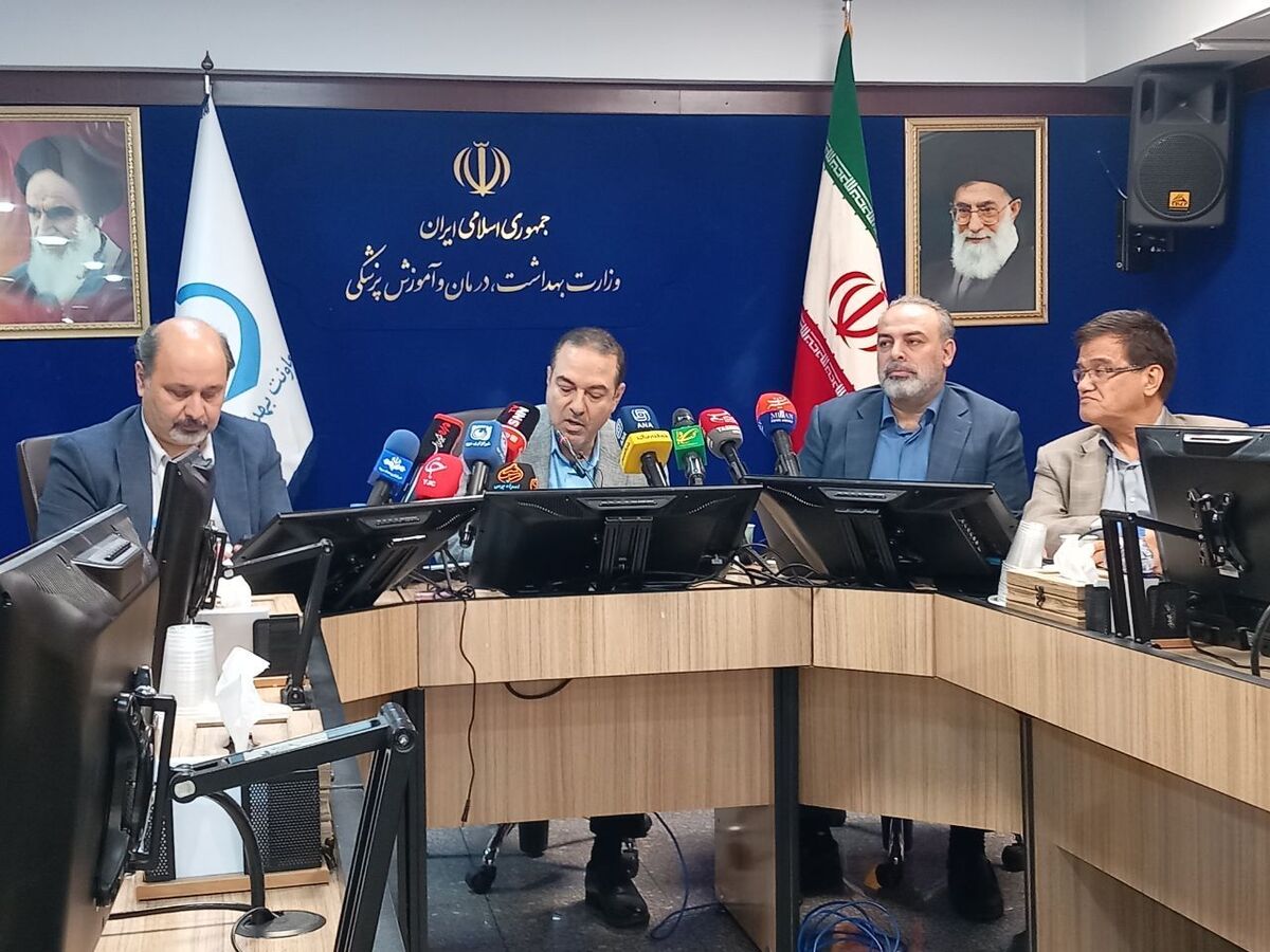 واکسن داخلی باید استاندارد داشته باشد؛ انکار مصرف الکل راهحل نیست