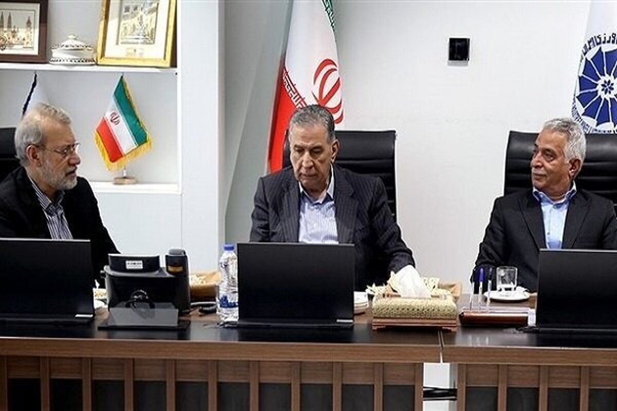 تیم اقتصادی با محوریت اتاق بازرگانی در مذاکرات سیاسی حضور یابد از ظرفیت‌های بخش خصوصی استفاده شود