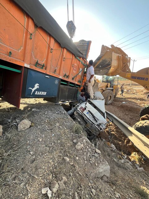 ۲۰ مصدوم در تصادف زنجیره&zwnj;ای محور دماوند - فیروزکوه+ فیلم و تصاویر