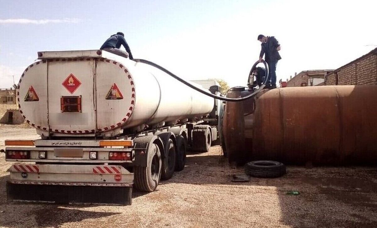 دستورالعمل پیشگیری و مقابله با قاچاق سوخت ابلاغ شد ناوگان جاده‌ای حمل سوخت به ردیاب ماهواره‌ای مجهز می‌شوند