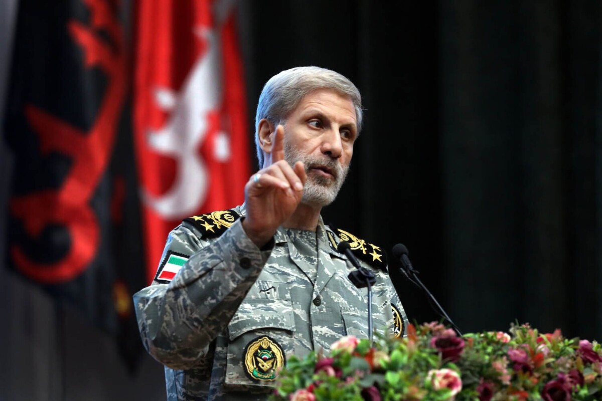 جنگ تحمیلی ۱۲ روزه؛ سند اثبات دروغ‌گویی دشمنان ایران اسلامی   باید از تجربیات جنگ ۱۲ روزه، به اندازه ۱۲ سال استفاده کنیم