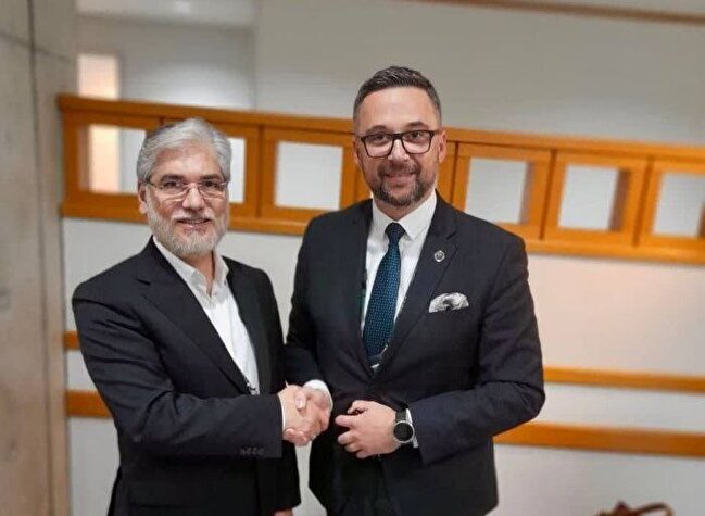 همکاری‌های علمی و فناورانه ایران و لهستان توسعه می‌یابد