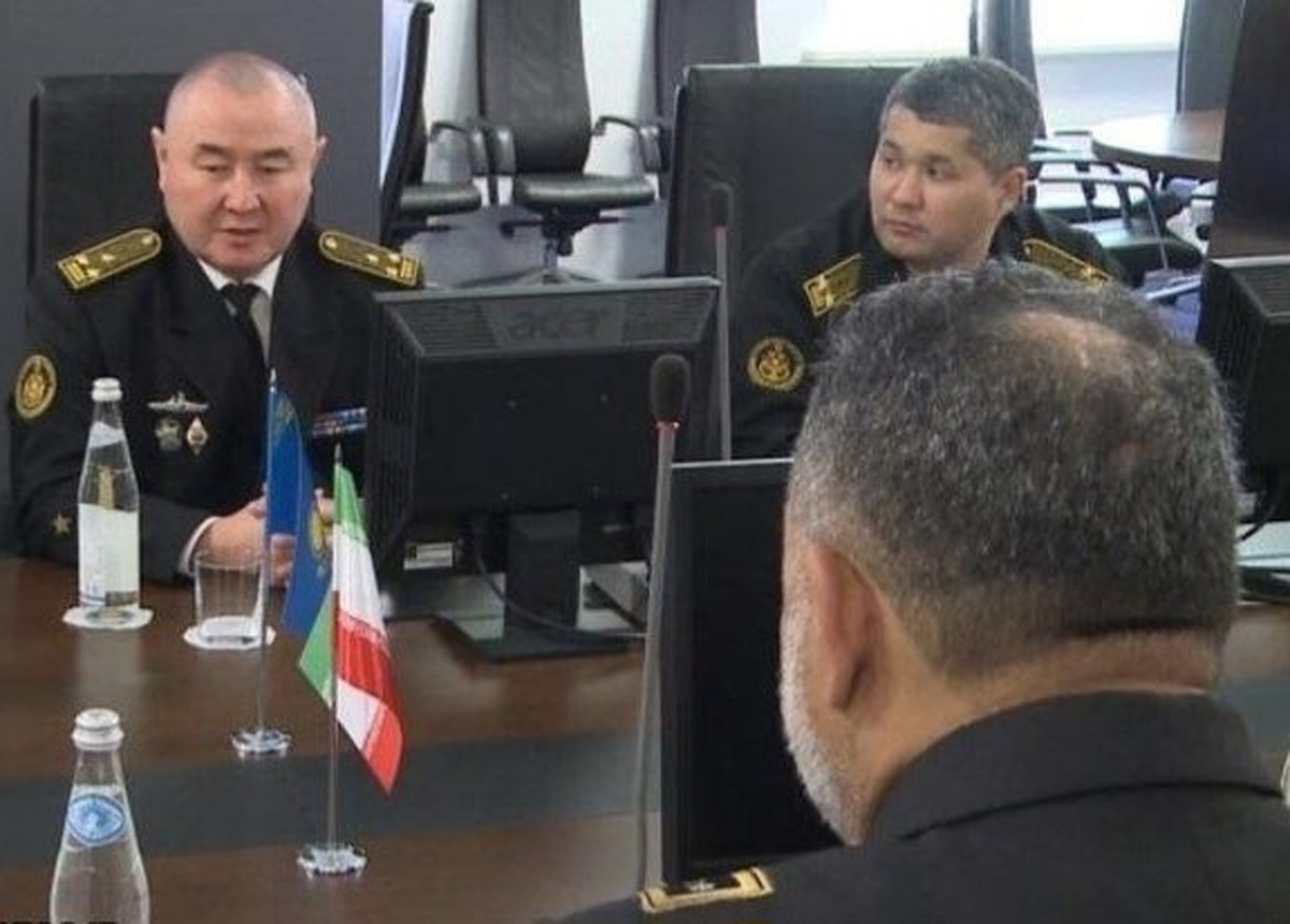 مذاکرات فرمانده نداجا با همتایانی از جمهوری آذربایجان و قزاقستان