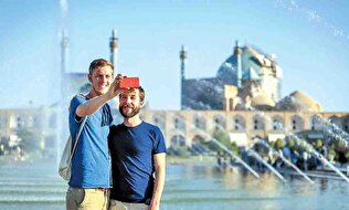 کاهش ۱۴ درصدی گردشگران ورودی در نیمه نخست ۱۴۰۴