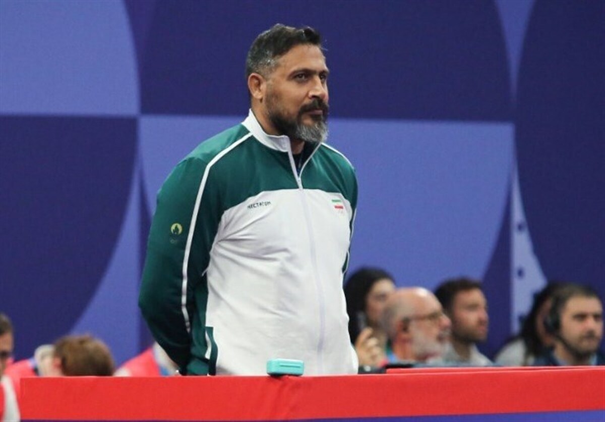 افلاکی: بار ورزش را رشته‌هایی چون تکواندو، کشتی و وزنه‌برداری به دوش می‌کشند  قهرمانان المپیک ما ماهی ۱۵ میلیون می‌گیرند