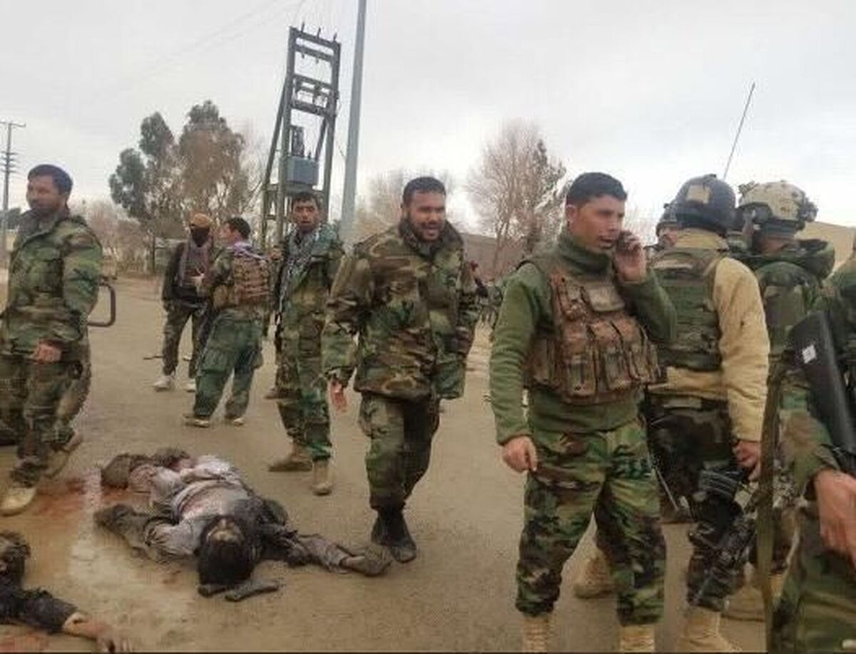 طالبان: حمله به پاسگاه‌های ارتش پاکستان و مواضع داعش آغاز شد