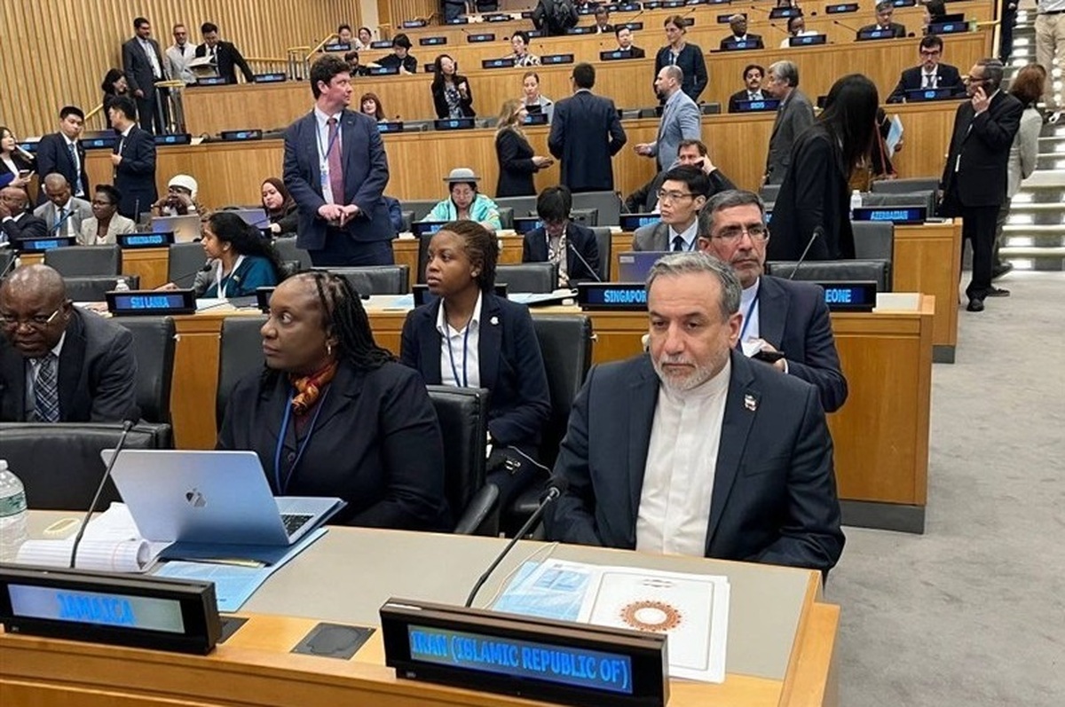 عراقچی: یکجانبه‌گرایی تهدیدی جدی برای صلح جهانی است